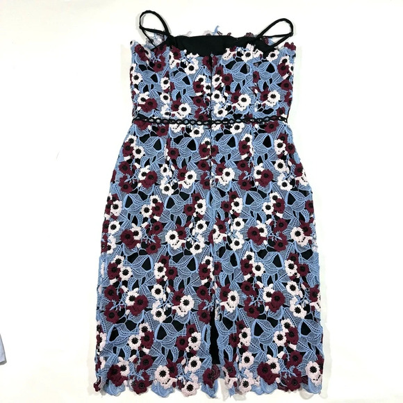 Adelyn Rae Harlow Lace Sheath Dress Blue And Wine - Picture 3 of 8